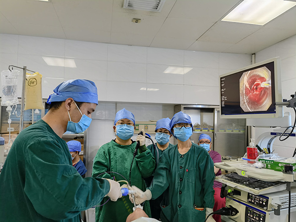 手术.jpg 手术.jpg