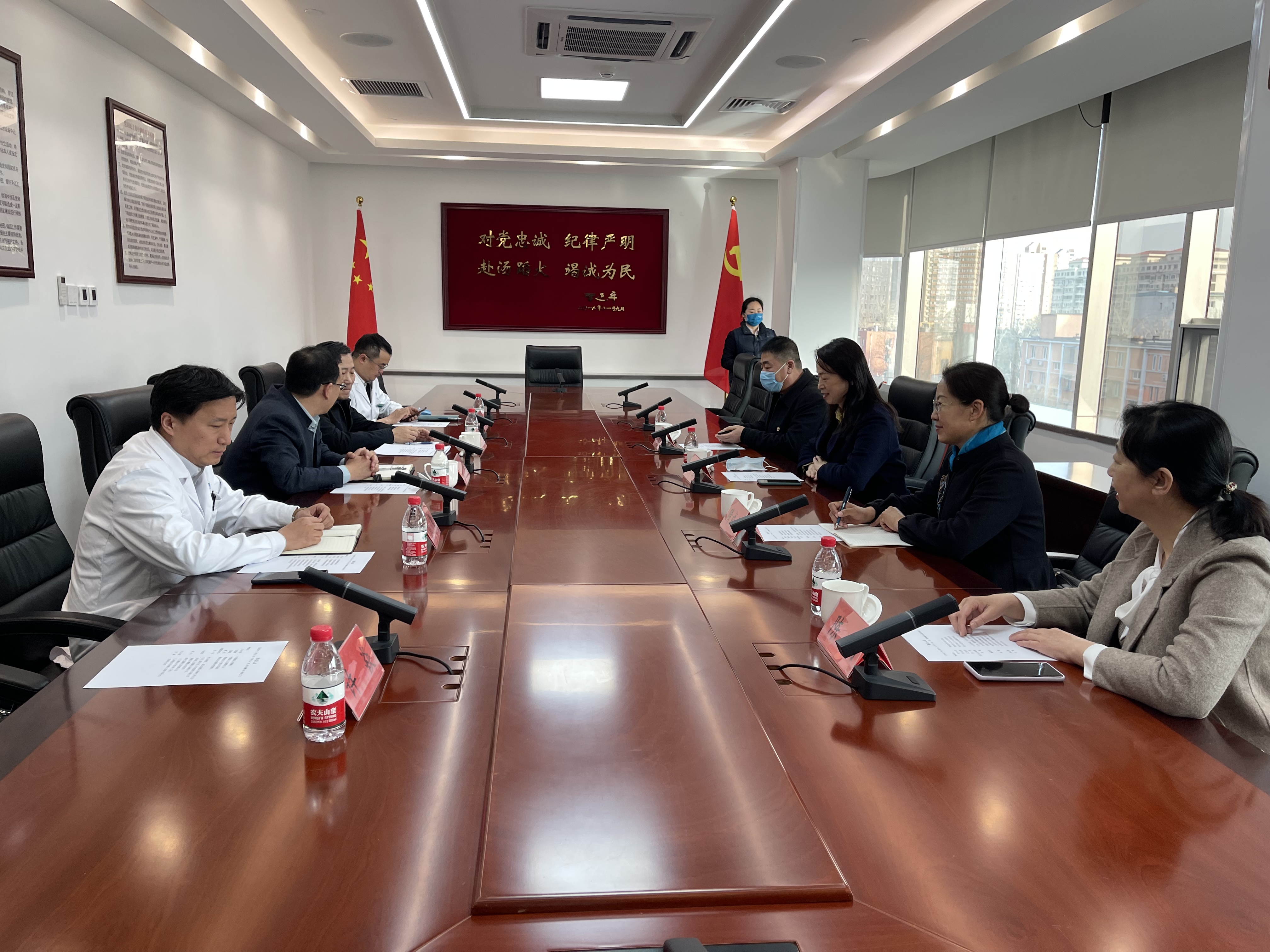 2.协助阿荣旗人民医院患者享有同质化医疗照护.jpg